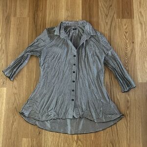 Elegant Black and White Gingham Button Down Shirt